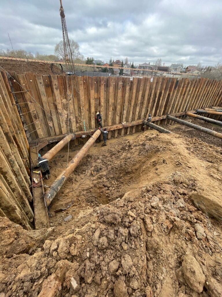 Стык шпунта и буронабивных свай: как не потерять контур между двумя технологиями