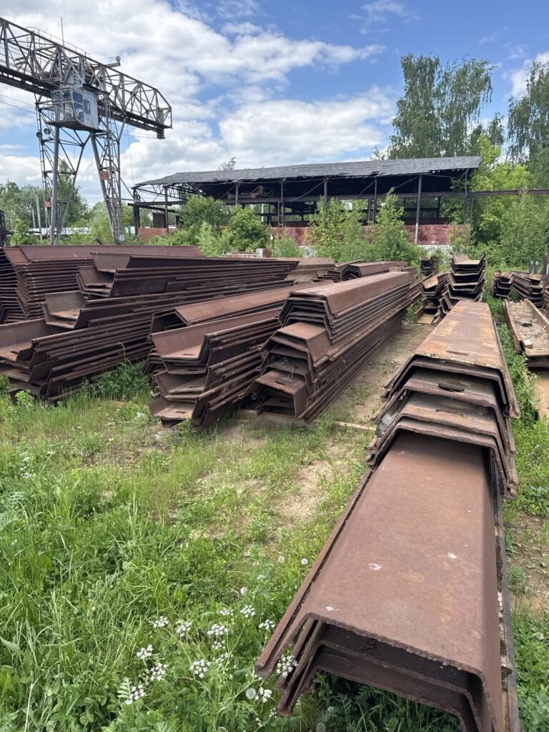 Шпунт VL606A